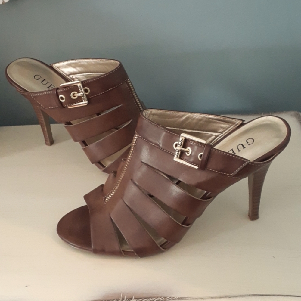 * Guess brown leather open toe heeled Slides